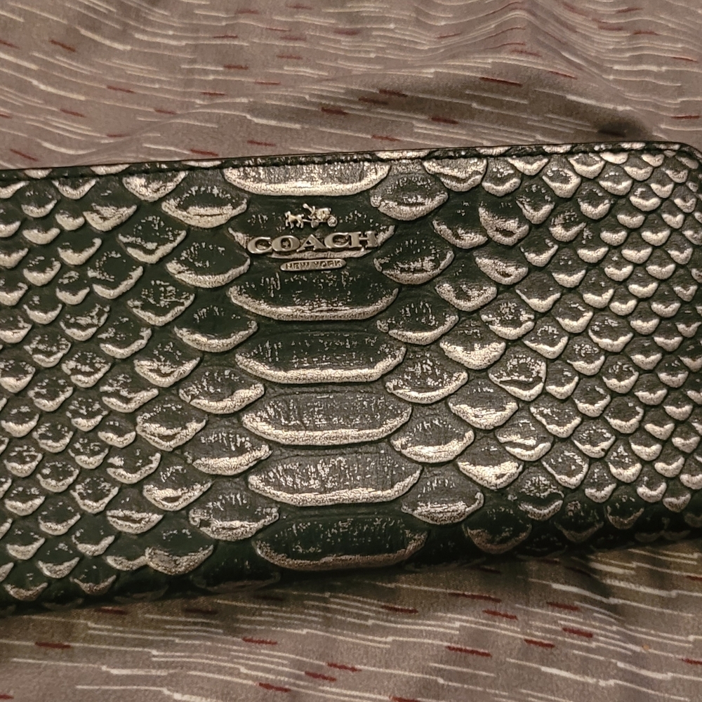 Coach wallet